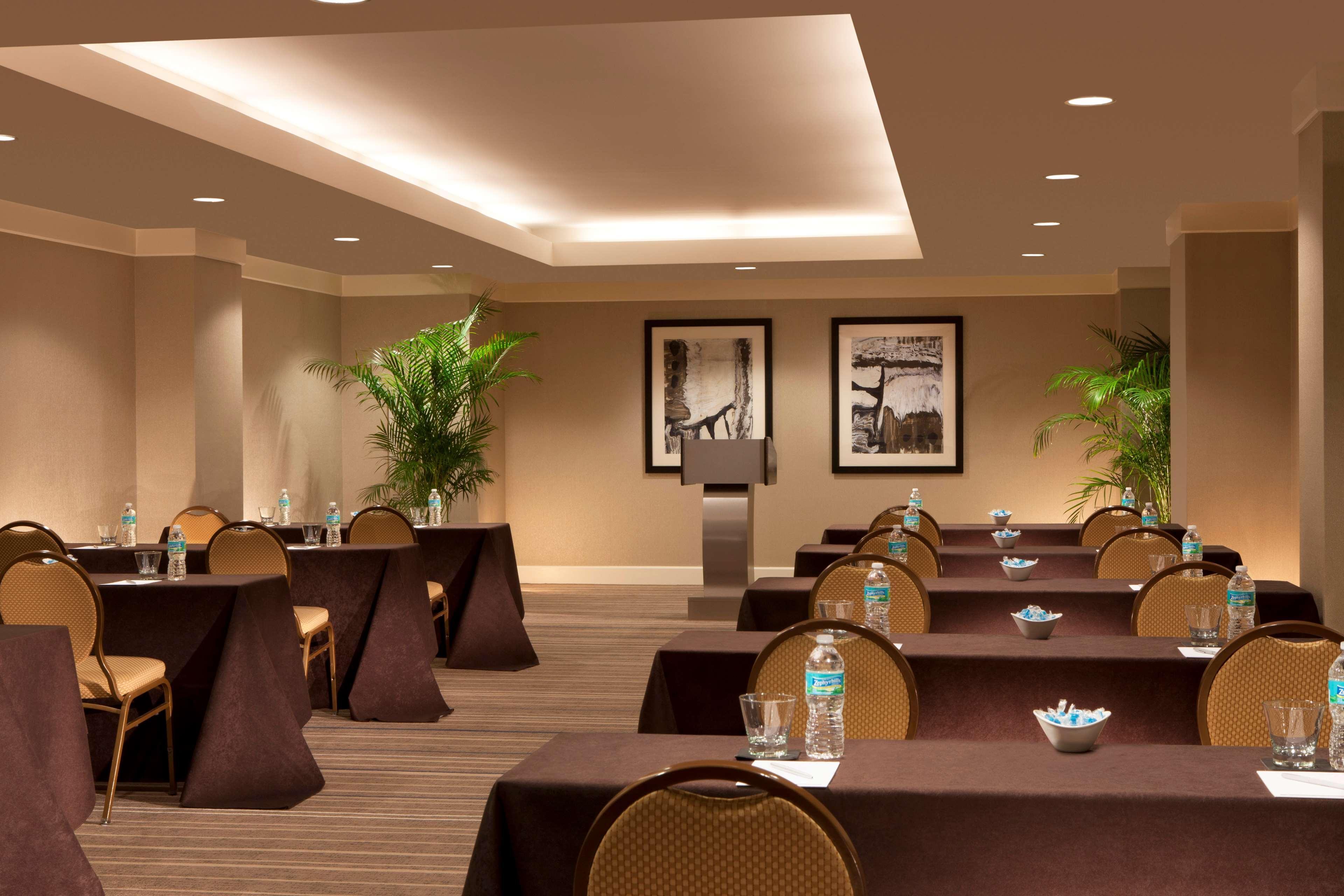 Hilton Orlando Lake Buena Vista - Disney Springs™ Area Екстер'єр фото